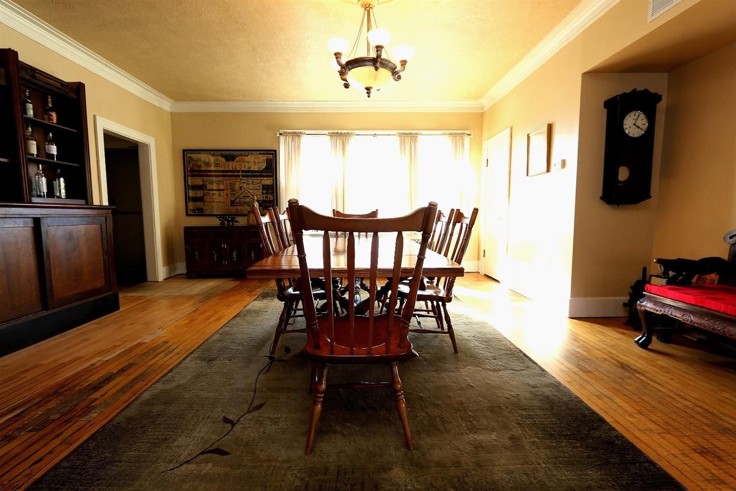 220 Lakeside Dr, Walkerton, IN 46574